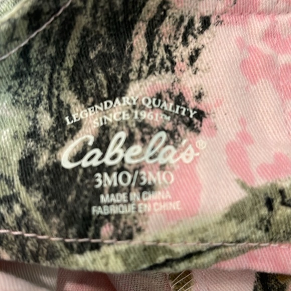 Cabela’s 3 Month Old Infant Pink Camouflage Overalls - Picture 9 of 11